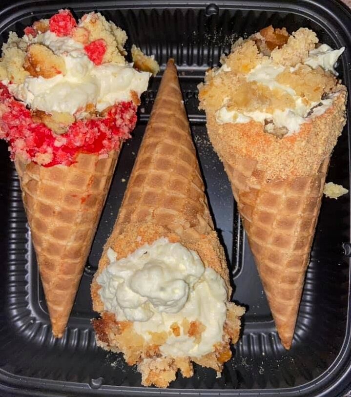 Dessert cones Desserts by Daia